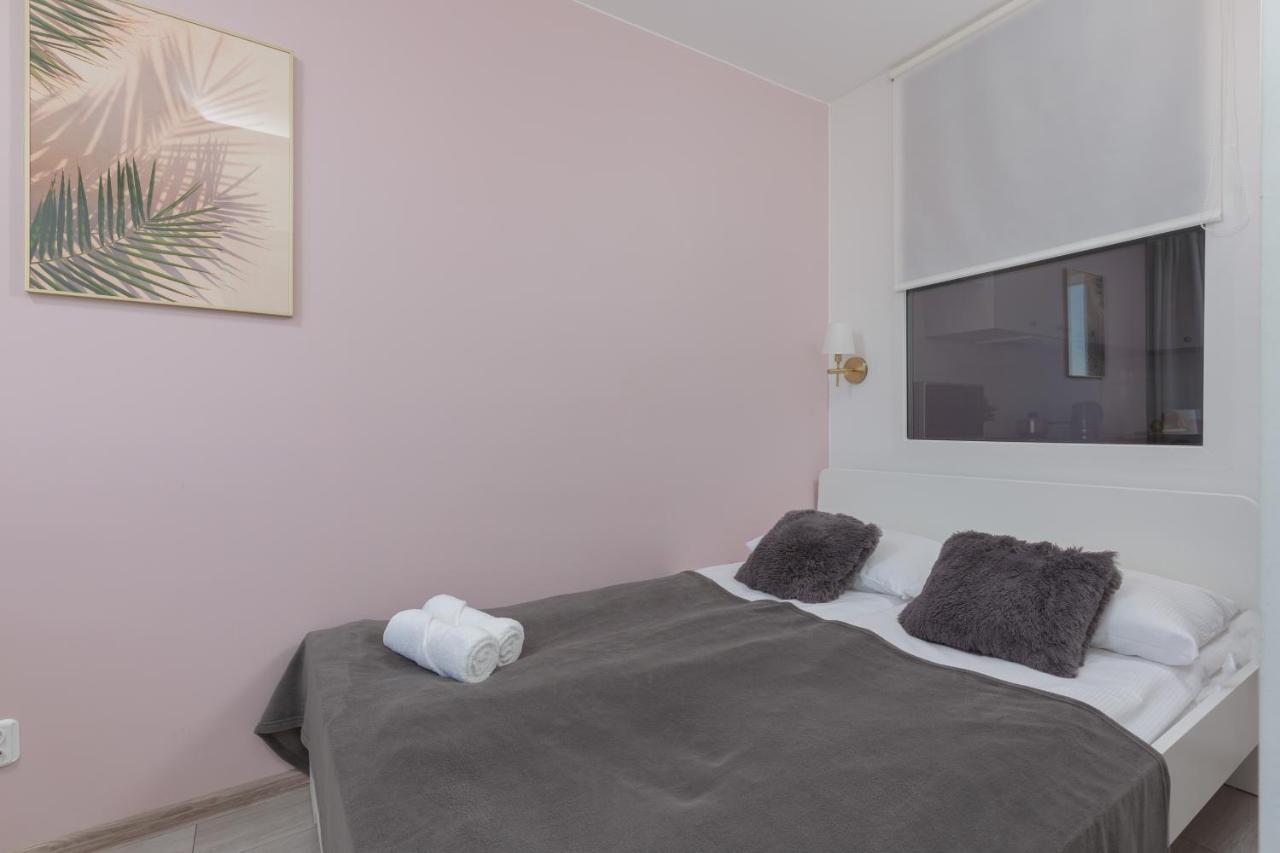 Apartaments Solec 79 By Noclegi Renters 바르샤바 외부 사진
